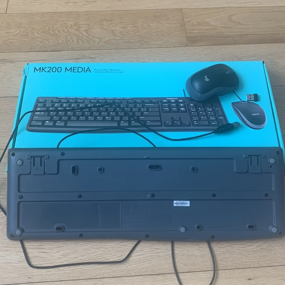 Logitech MK200 Media Combo